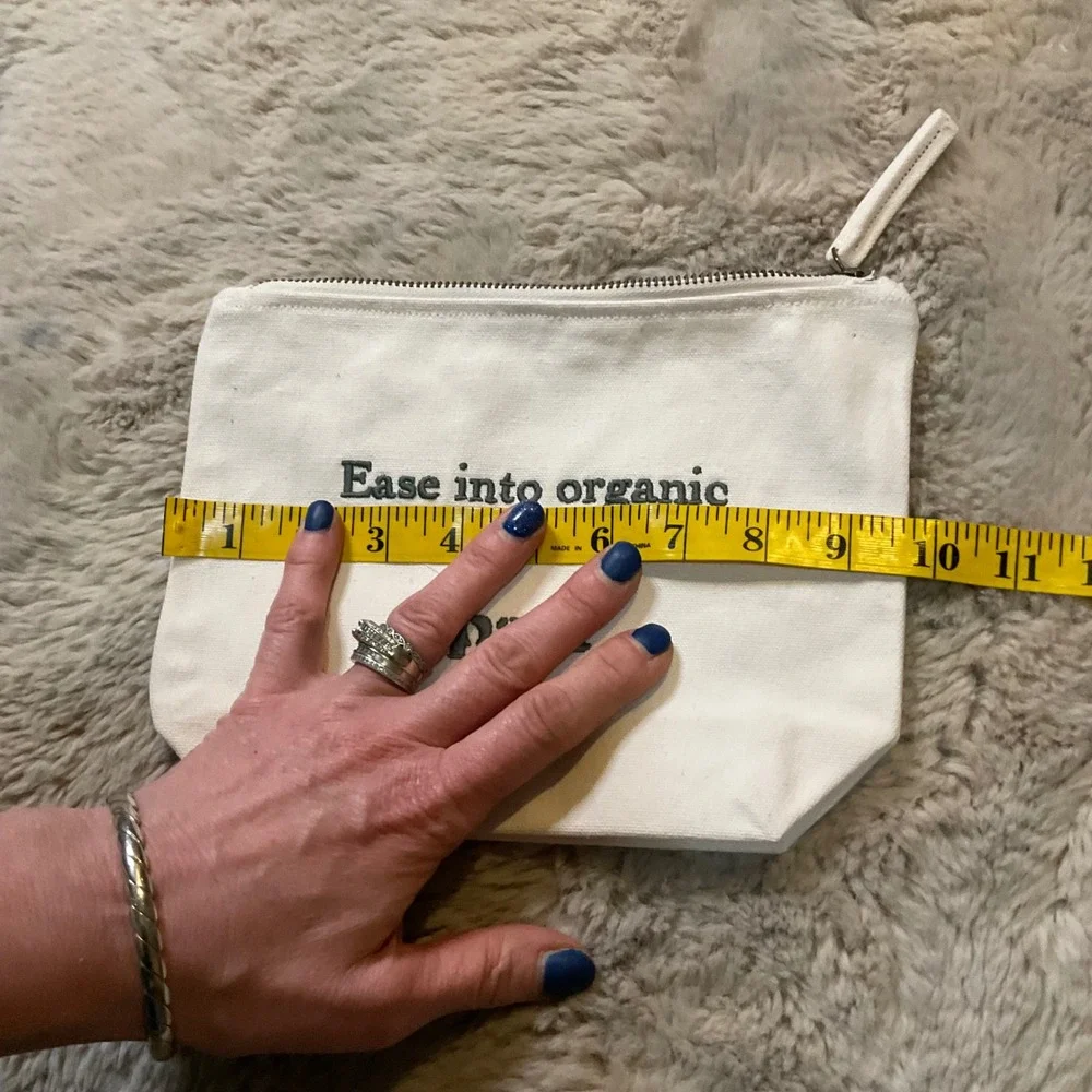Pact Going Places Travel Pouch 100% Organic Cotton Zipper Pouch‎
